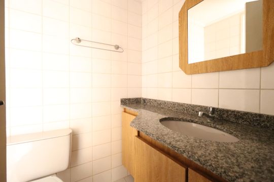 Banheiro de apartamento à venda com 2 quartos, 60m² em Penha de França, São Paulo