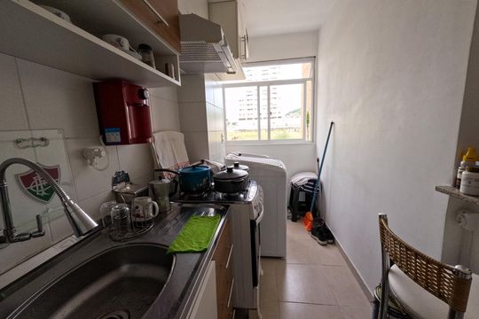 Cozinha de casa de condomínio à venda com 2 quartos, 48m² em Vicente de Carvalho, Rio de Janeiro