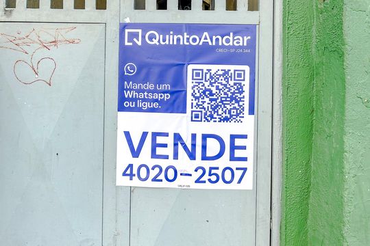Plaquinha de casa à venda com 6 quartos, 300m² em Tatuapé, São Paulo