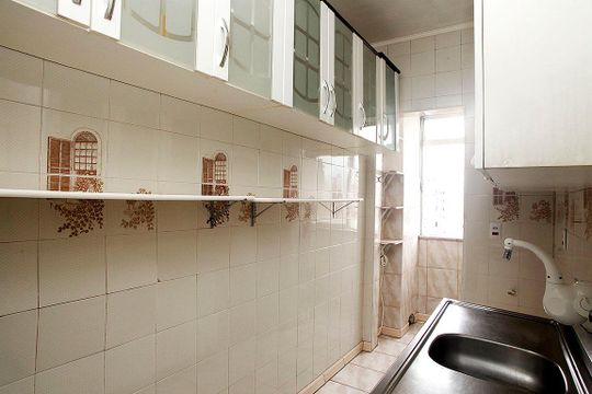 Cozinha + Área de Serviço de apartamento à venda com 3 quartos, 80m² em Centro Histórico, Porto Alegre