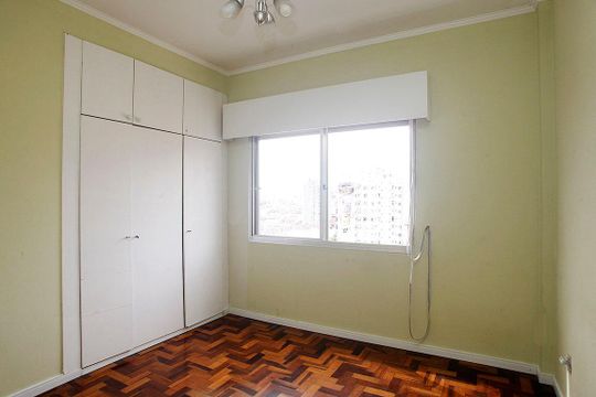 Quarto 2 de apartamento à venda com 3 quartos, 80m² em Centro Histórico, Porto Alegre