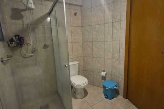 Banheiro de apartamento para alugar com 3 quartos, 98m² em Centro Histórico, Porto Alegre