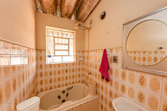 Casa à venda com 2 quartos, 91m² em Parque Residencial Oratorio, São Paulo