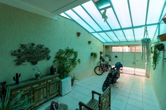 Garagem de casa para alugar com 2 quartos, 126m² em Vila Mazzei, São Paulo