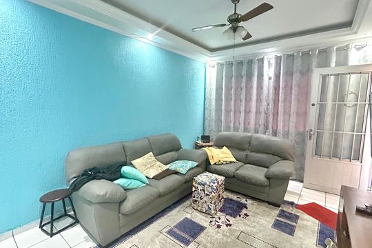 Sala de casa à venda com 3 quartos, 111m² em Jardim Bom Clima, Guarulhos