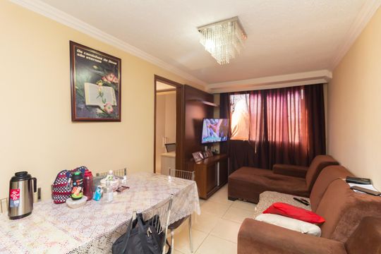 Apartamento à venda com 3 quartos, 50m² em Jardim Lajeado, São Paulo