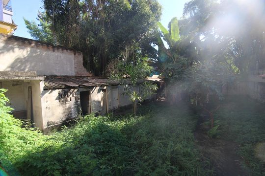 Quintal - Quartos de apartamento para alugar com 3 quartos, 167m² em Tanque, Rio de Janeiro