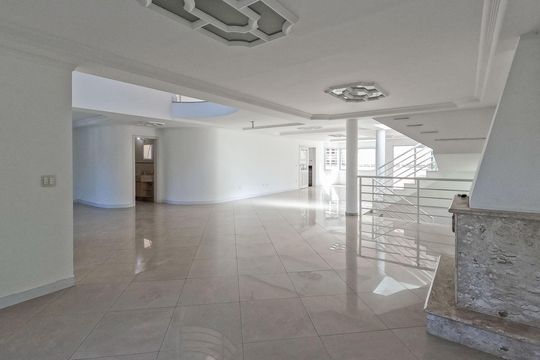 Casa à venda com 4 quartos, 520m² em City América, São Paulo