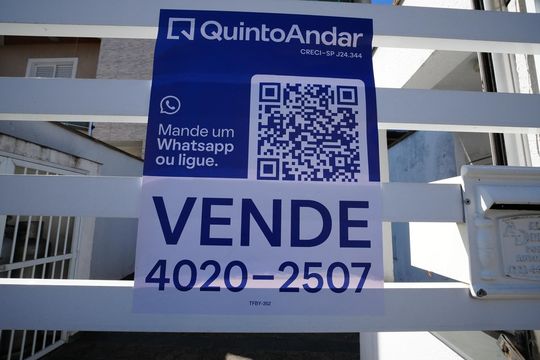 Placa de apartamento para alugar com 2 quartos, 172m² em Vila Eldizia, Santo André