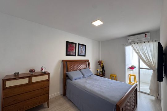 Suíte de apartamento à venda com 2 quartos, 71m² em Recreio dos Bandeirantes, Rio de Janeiro