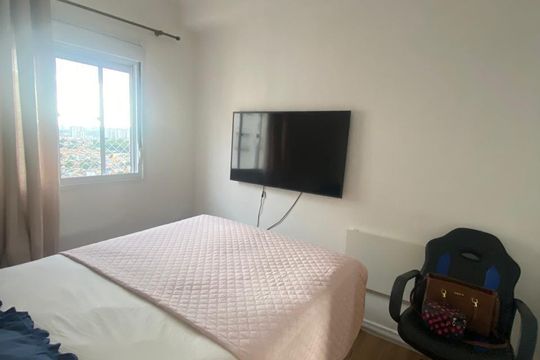 Quarto de apartamento à venda com 2 quartos, 48m² em Padroeira, Osasco