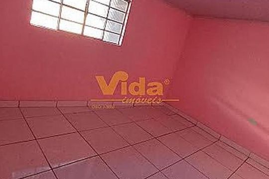 Casa à venda com 5 quartos, 253m² em Santo Antônio, Osasco