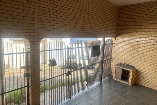 Casa à venda com 3 quartos, 140m² em Jardim do Papai, Guarulhos