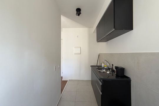 Cozinha  de apartamento para alugar com 2 quartos, 46m² em Barra Olímpica, Rio de Janeiro
