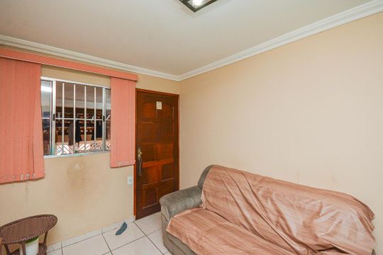 Sala de casa à venda com 3 quartos, 250m² em Jardim Maria Rita, São Paulo
