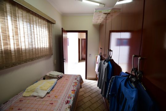 Quarto de Serviço 2 de casa de condomínio à venda com 4 quartos, 381m² em Jardim Chapadao, Campinas