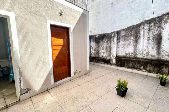 Quintal de casa à venda com 3 quartos, 162m² em Chácara São Luís, Guarulhos