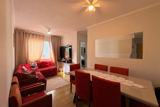 Apartamento para alugar com 2 quartos, 49m² em Cidade São Jorge, Santo André