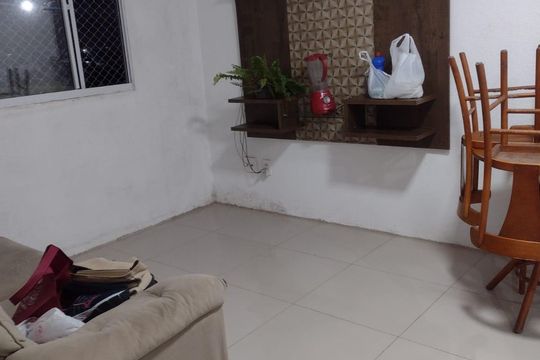 Sala de apartamento à venda com 1 quarto, 42m² em Estância Velha, Canoas