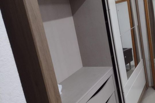 Quarto de apartamento à venda com 1 quarto, 42m² em Estância Velha, Canoas