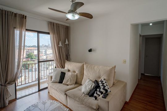 Sala de apartamento à venda com 2 quartos, 58m² em Vila Polopoli, São Paulo