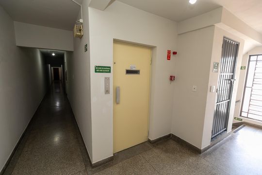 Hall do elevador de apartamento à venda com 1 quarto, 37m² em Centro, Campinas