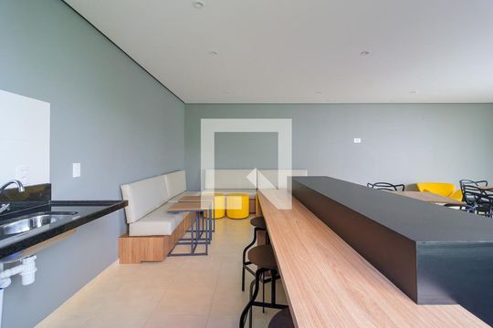 Apartamento para alugar com 1 quarto, 27m² em Cidade Satelite Santa Barbara, São Paulo