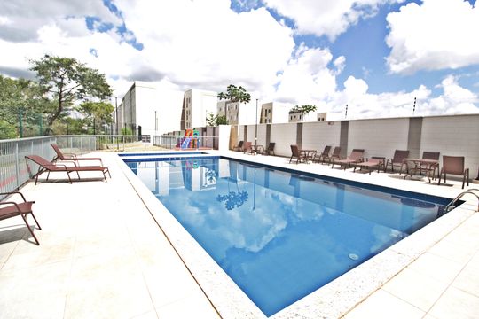 Área comum - Piscina de apartamento para alugar com 2 quartos, 39m² em Chácaras Tubalina E Quartel, Uberlândia