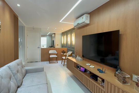 Sala de apartamento à venda com 2 quartos, 83m² em Recreio dos Bandeirantes, Rio de Janeiro