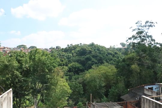 Casa para alugar com 3 quartos, 250m² em Jardim Barro Branco, Cotia
