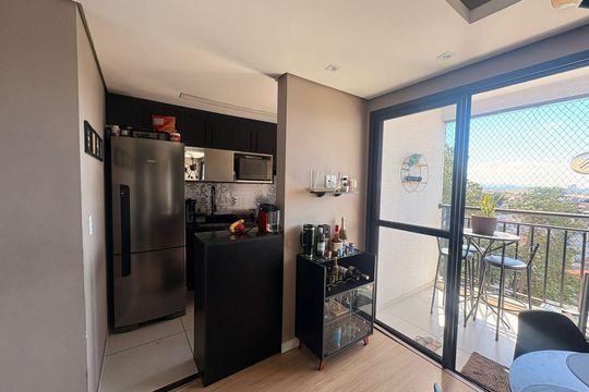 Cozinha de apartamento para alugar com 2 quartos, 47m² em Itaquera, São Paulo