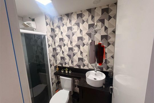 Banheiro de apartamento para alugar com 2 quartos, 47m² em Itaquera, São Paulo