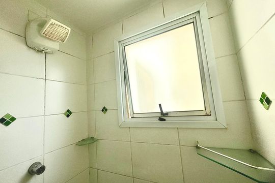 Banheiro 2 de apartamento à venda com 3 quartos, 63m² em Ponte Grande, Guarulhos