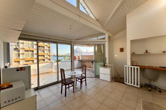Apartamento à venda com 3 quartos, 160m² em Lagoa, Rio de Janeiro