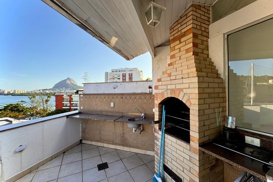 Apartamento à venda com 3 quartos, 160m² em Lagoa, Rio de Janeiro