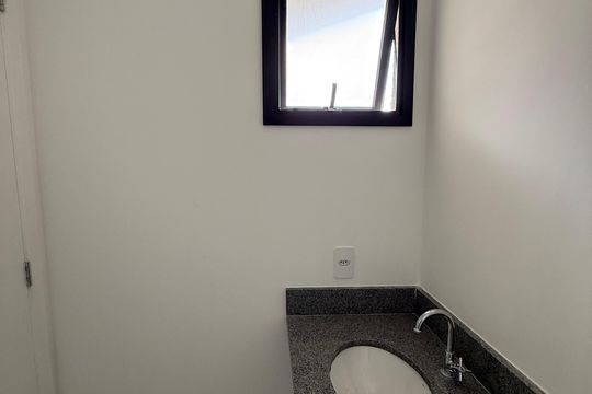 Banheiro de kitnet/studio à venda com 1 quarto, 18m² em Campos Elíseos, São Paulo