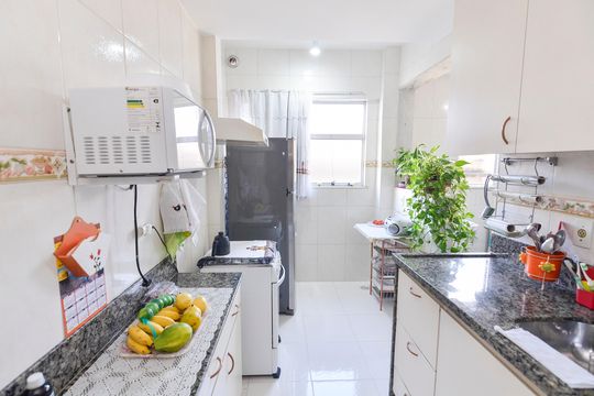 Cozinha de apartamento para alugar com 2 quartos, 71m² em Andaraí, Rio de Janeiro