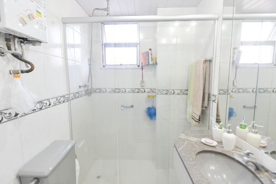 Banheiro de apartamento para alugar com 2 quartos, 71m² em Andaraí, Rio de Janeiro