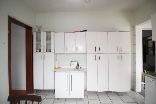 Cozinha de apartamento para alugar com 3 quartos, 100m² em Jardim Carvalho, Porto Alegre
