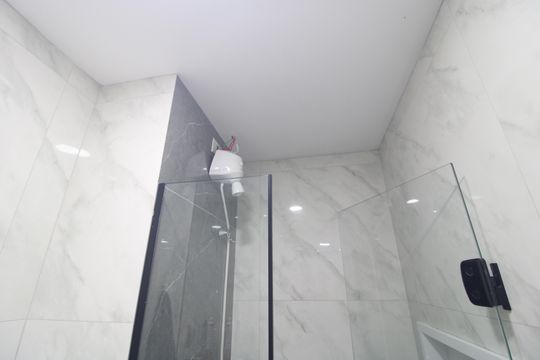 Banheiro de apartamento à venda com 2 quartos, 38m² em Jardim Marajoara, São Paulo