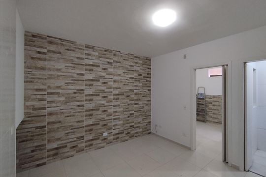 Casa para alugar com 1 quarto, 27m² em Sacoma, São Paulo