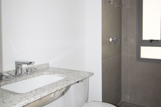 Apartamento à venda com 2 quartos, 68m² em Indianópolis, São Paulo