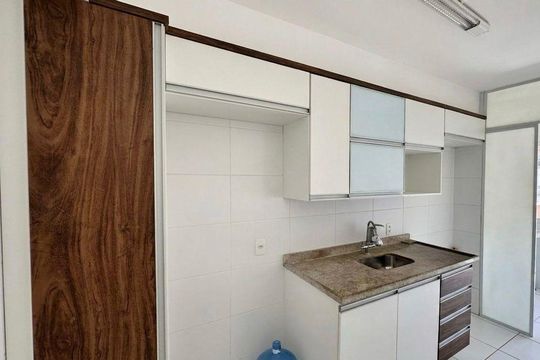 Cozinha de apartamento à venda com 2 quartos, 73m² em Recreio dos Bandeirantes, Rio de Janeiro
