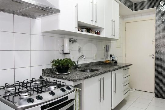 Apartamento à venda com 3 quartos, 95m² em Vila Andrade, São Paulo