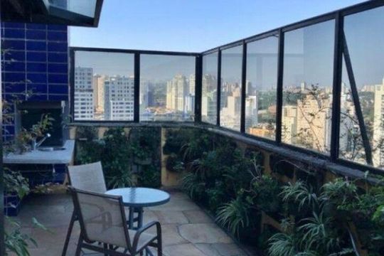 Apartamento para alugar com 2 quartos, 148m² em Santo Amaro, São Paulo