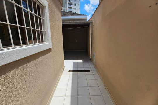 Área externa de casa à venda com 3 quartos, 125m² em Vila Campo Grande, São Paulo