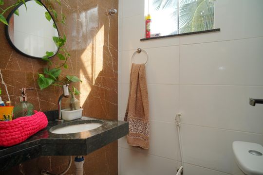 Lavabo de casa de condomínio para alugar com 2 quartos, 300m² em Jardim Atlântico Leste, Maricá