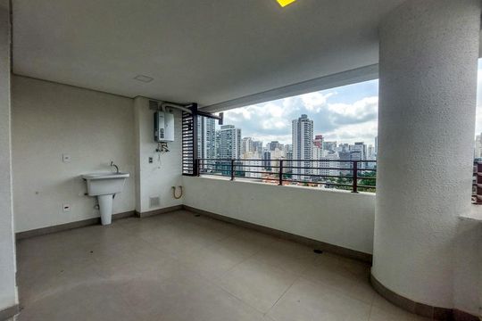Área de Serviço de apartamento para alugar com 3 quartos, 74m² em Santo Amaro, São Paulo