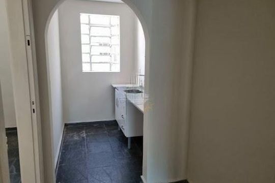 Casa à venda com 3 quartos, 200m² em Vila Olímpia, São Paulo