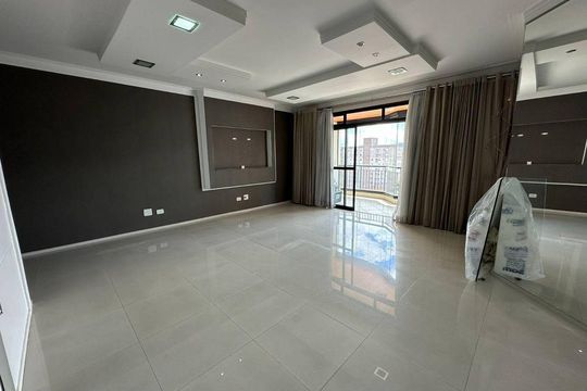 Apartamento à venda com 4 quartos, 147m² em Vila Rosalia, Guarulhos